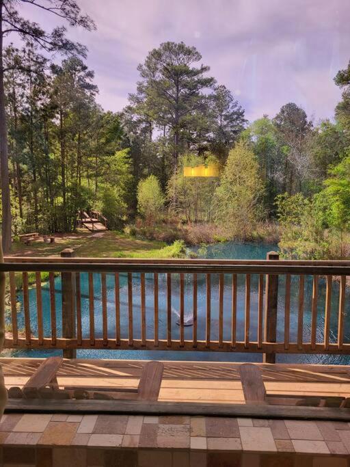 Holiday home Waterfront Houston Hide Out In A Magical Forest