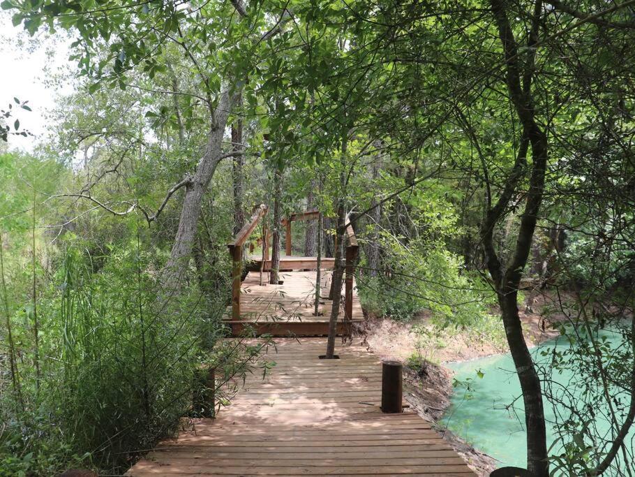 Waterfront Houston Hide Out In A Magical Forest * Waller